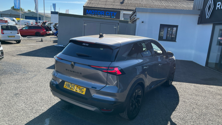 Renault Symbioz 1.6 E-Tech FHEV 145 Iconic Esprit Alpine 5dr Auto Hybrid Estate